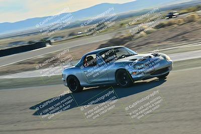 media/Dec-13-2025-Extreme Speed (Sat) [[d129ecb0b9]]/Beginner/Session 3 (Turn 5)/